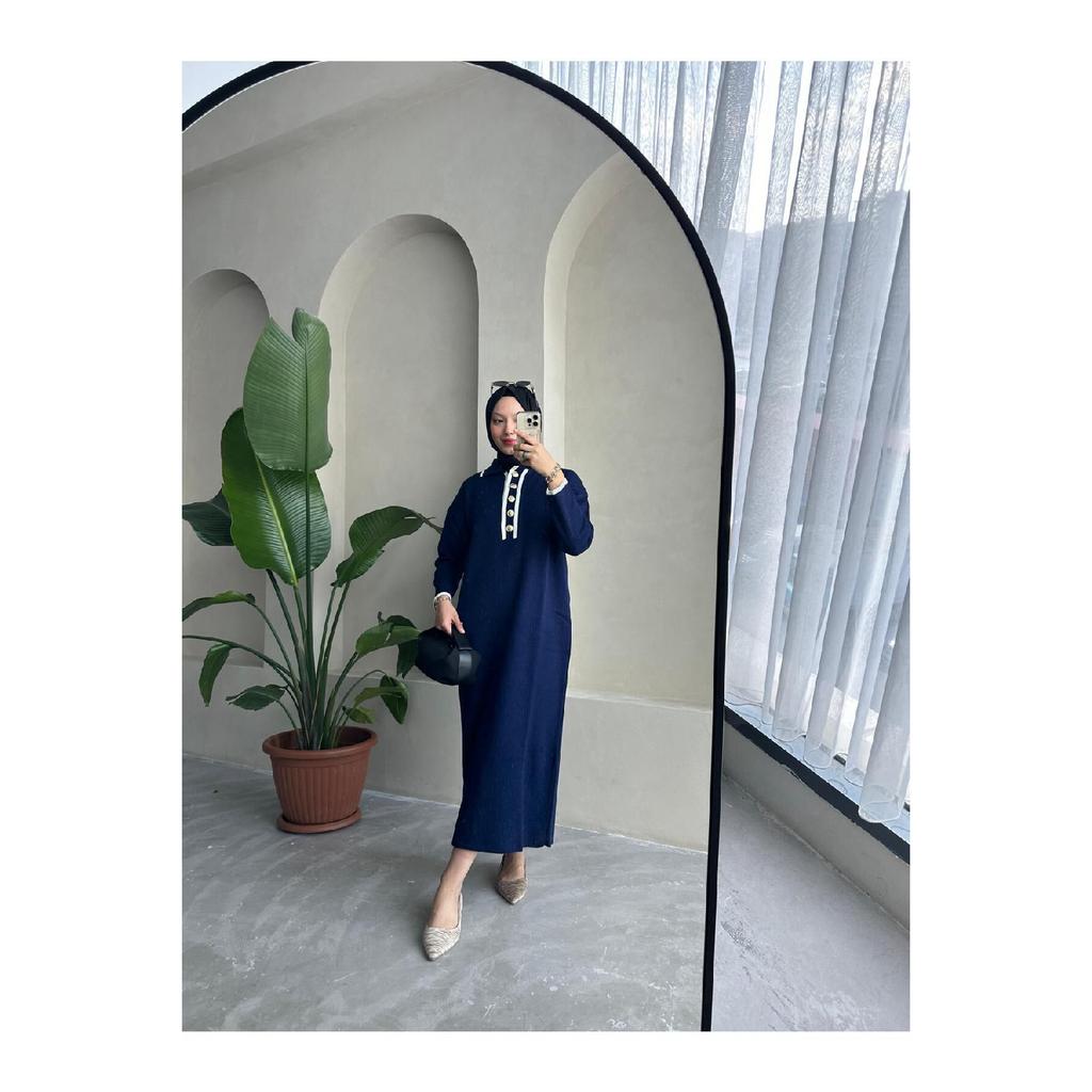 Übergroßes, geknöpftes V-Ausschnitt-Hijab-Kleid aus gerippter Strickware, geripptes langes Winterkleid in voller Länge