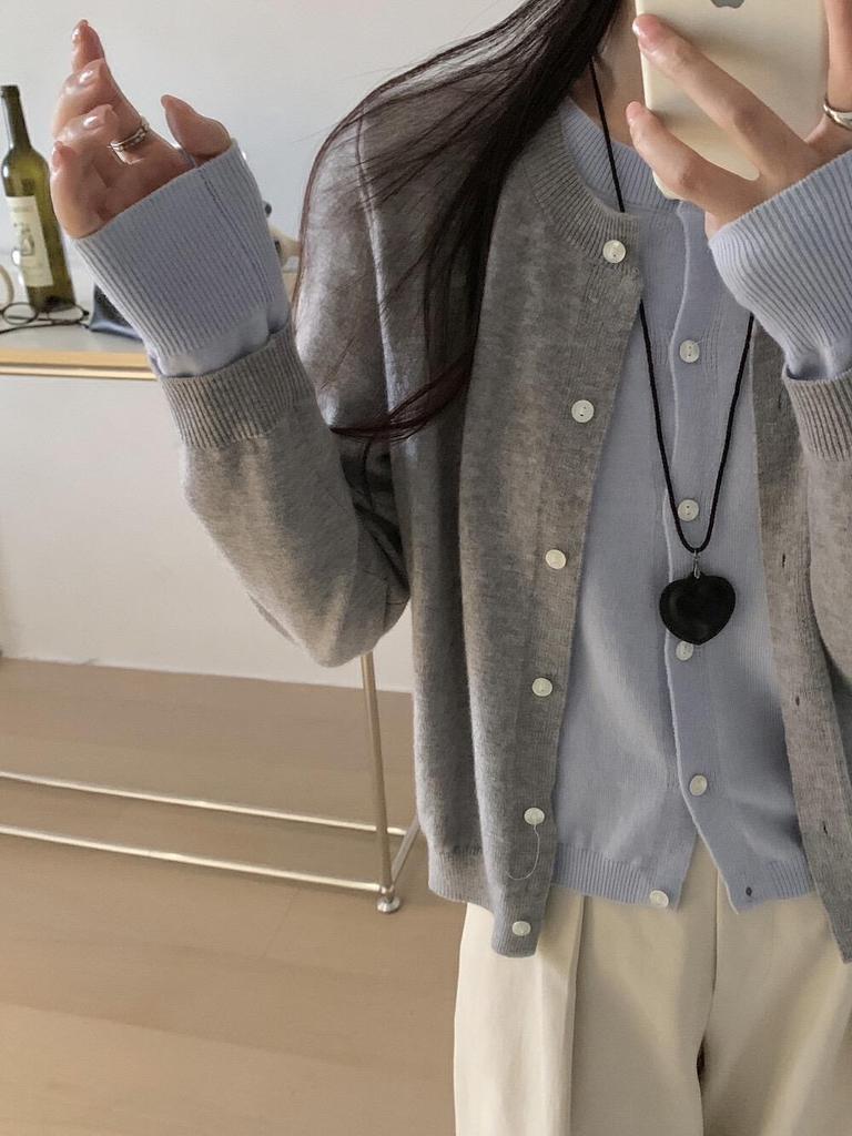 Korean Retro White Navy Blue Fake Two-piece Long-sleeved Knitted Cardigan Women's Early Autumn Versatile Fashion Sweater Jacket