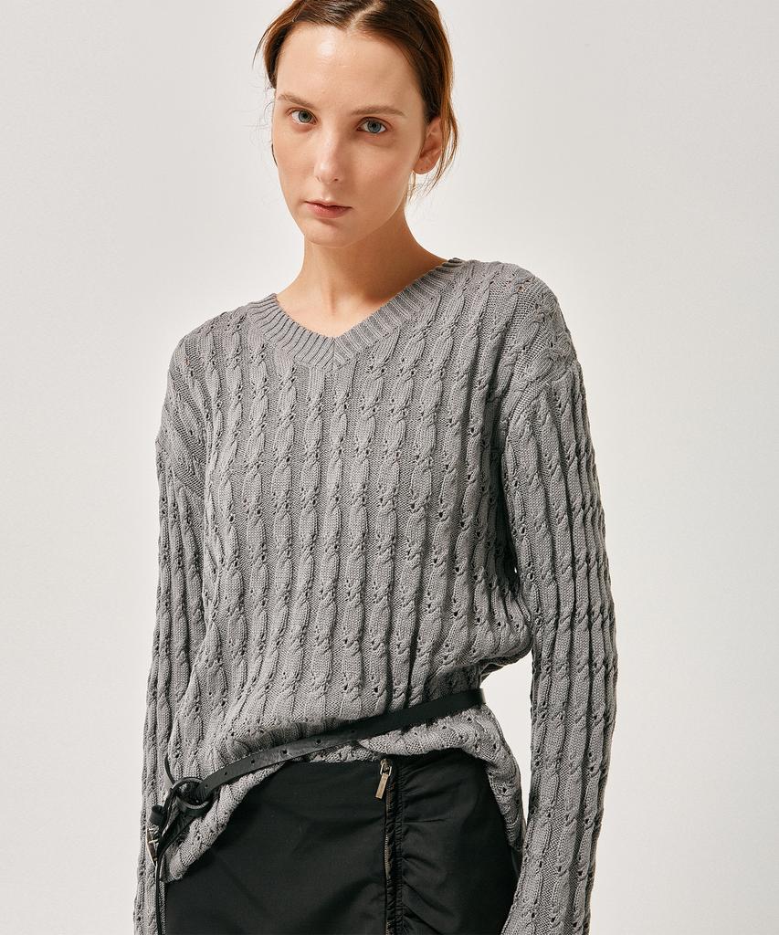 LABELARCHIVE W Tobi Cable V-Neck Sweater Coal