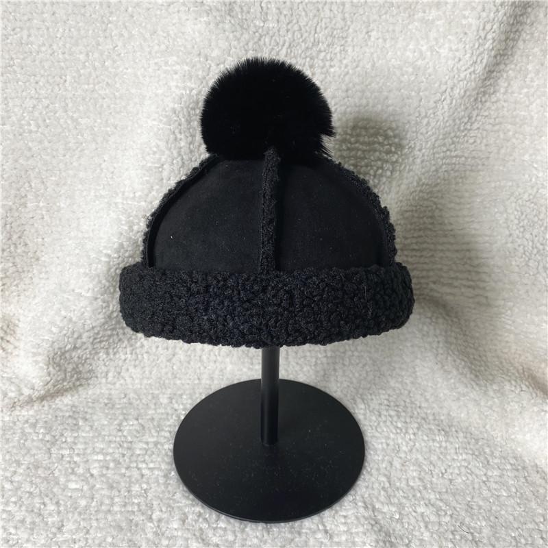 Lamb Wool Warm Hairball Melon Hat Winter Suede Couple Plush Hat Women