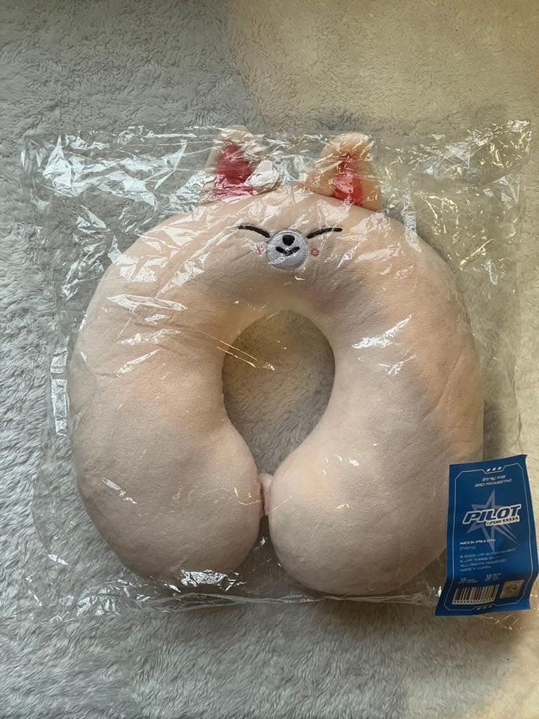 [USED] SKZOO Neck Pillow Foxi.Ny