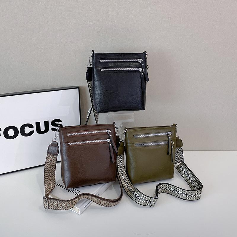 New Women's Bag Simple Retro Women's Messenger Bag Removable Jacquard Wide Shoulder Strap Versatile Shoulder Bag