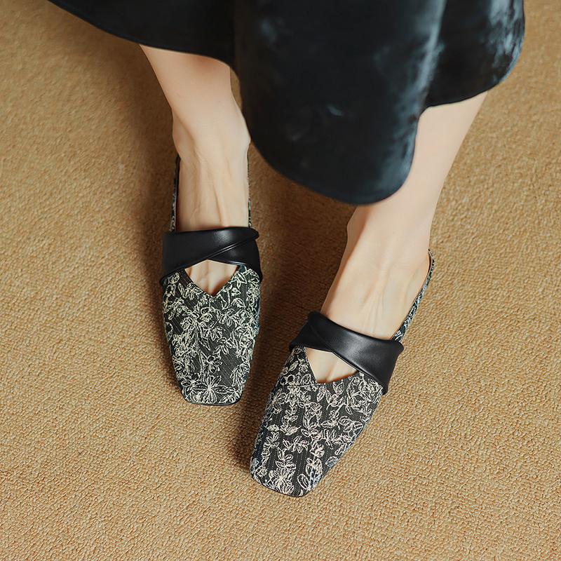 Fashion 2025 New Summer Slippers Square Toe Fashion Hollow Out Sandals Shoes for Women Zapatos De Mujer Ladies Shoes Mesh Mules