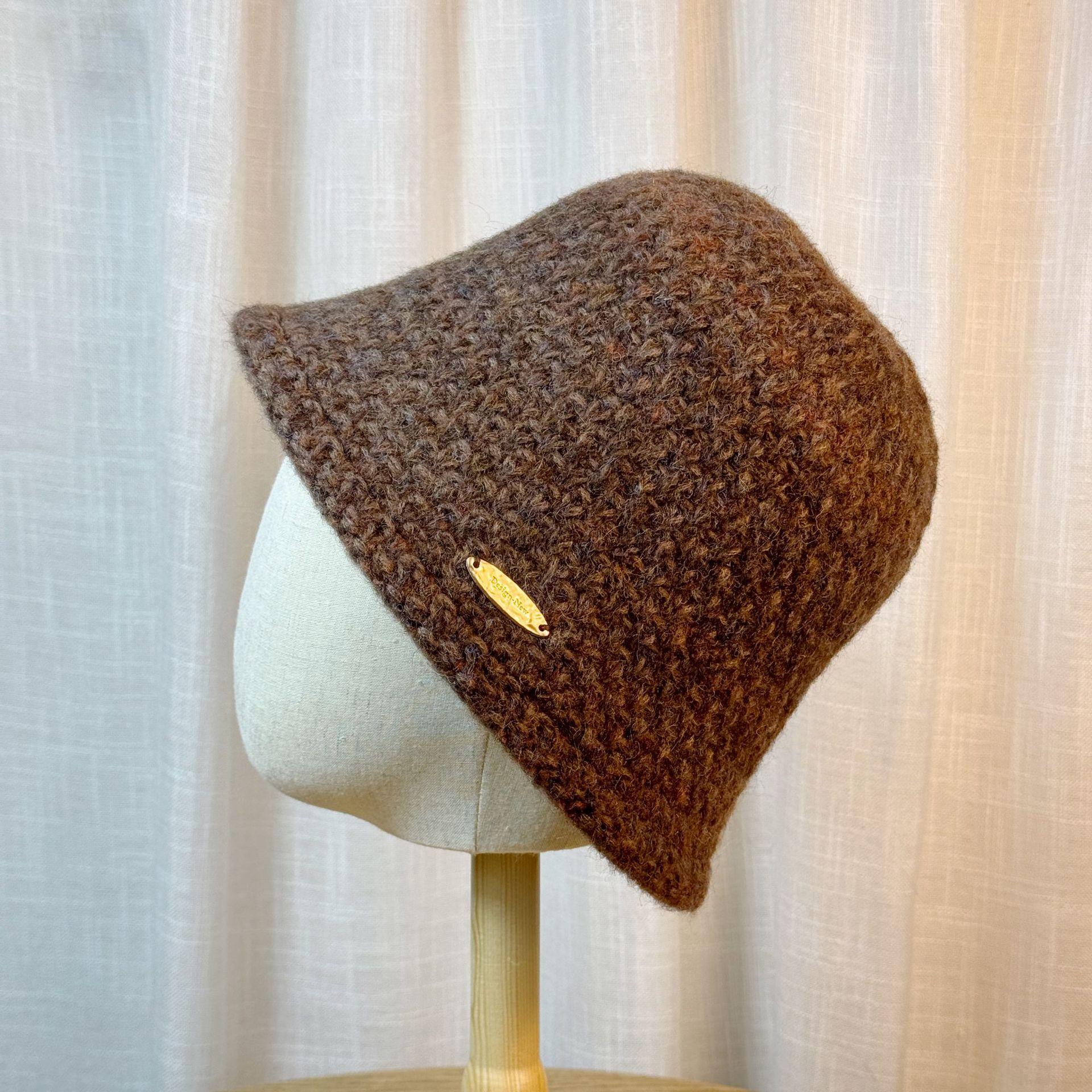 

Осень и Зима Новый Стиль Японская Вязаная Однотонная Маска для Лица Шапка-Панама для Женщин Для Защиты от Холода и Универсальная Маленькая Ароматная Шляпа-Ведро one size