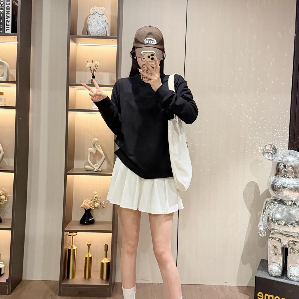 26-Year Early Spring Unisex Casual Loose Round Neck Letter Print Long Sleeve T-Shirt