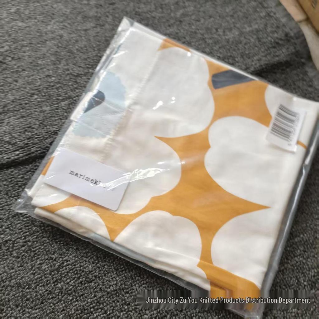 Eco-Friendly Finnish Floral Canvas Shoulder Bag: Minimalist, Large Capacity Tote for Women