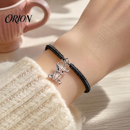 Small Animal Themed Gifts Cute Highland Cow Bracelet for Women, Metal Charm Adjustable Woven Rope Wristband with Card, Handmade Braided String