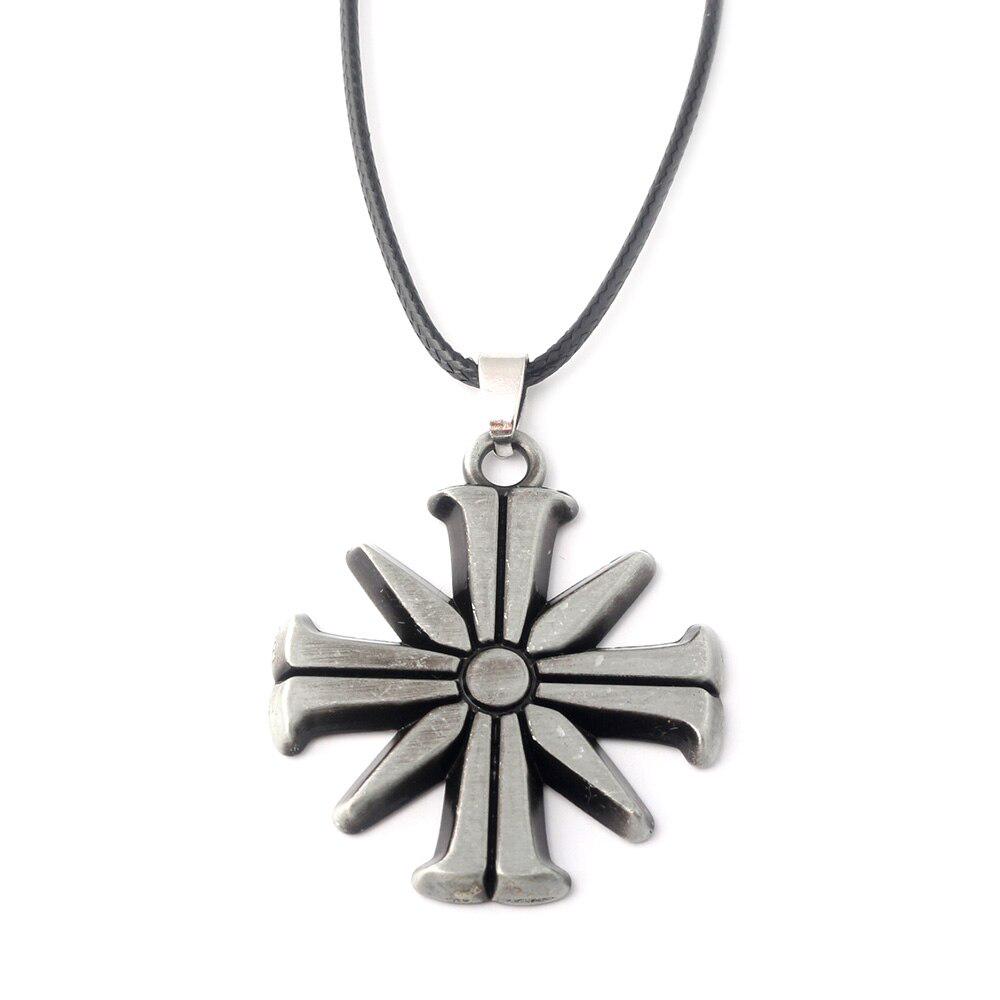 

Game Sunflower Pendant Necklace Choker Jewelry Accessories Gift