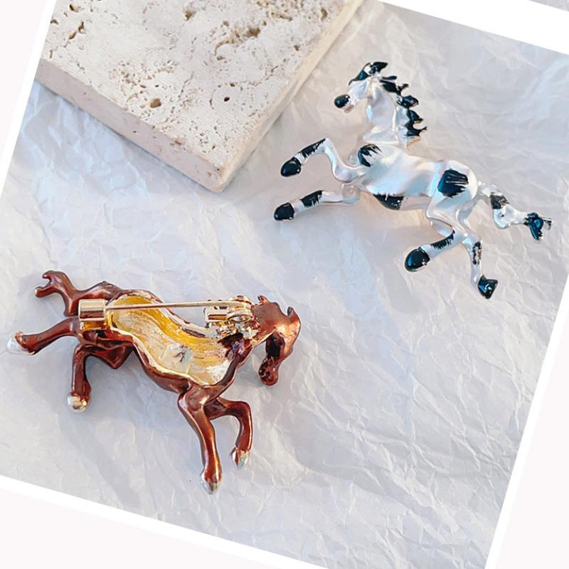Fashion Enamel Animal Steed Horse Brooches For Women Men Clothing Coat Accessries Gifts