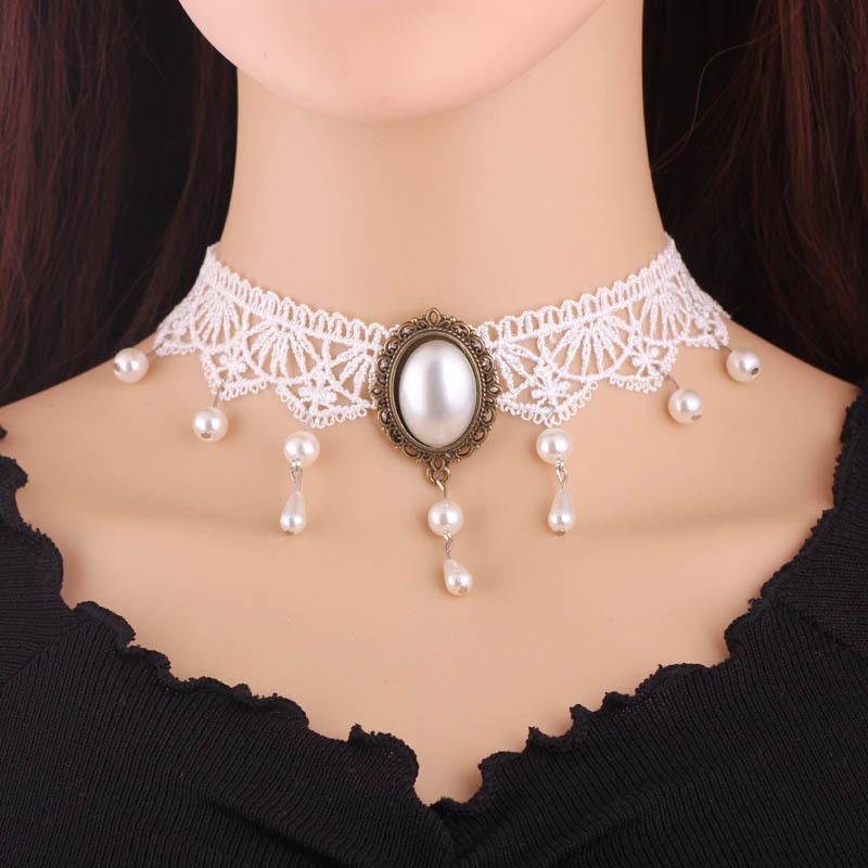 Lace Choker Necklace for Women - Versatile Clavicle Chain with Fake Collar Accessory