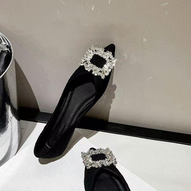 Soft-soled pointed-toed flat-soled single shoes women's 2025 spring and autumn new fashionable versatile Doudou shoes shallow-mouthed fairy wind g