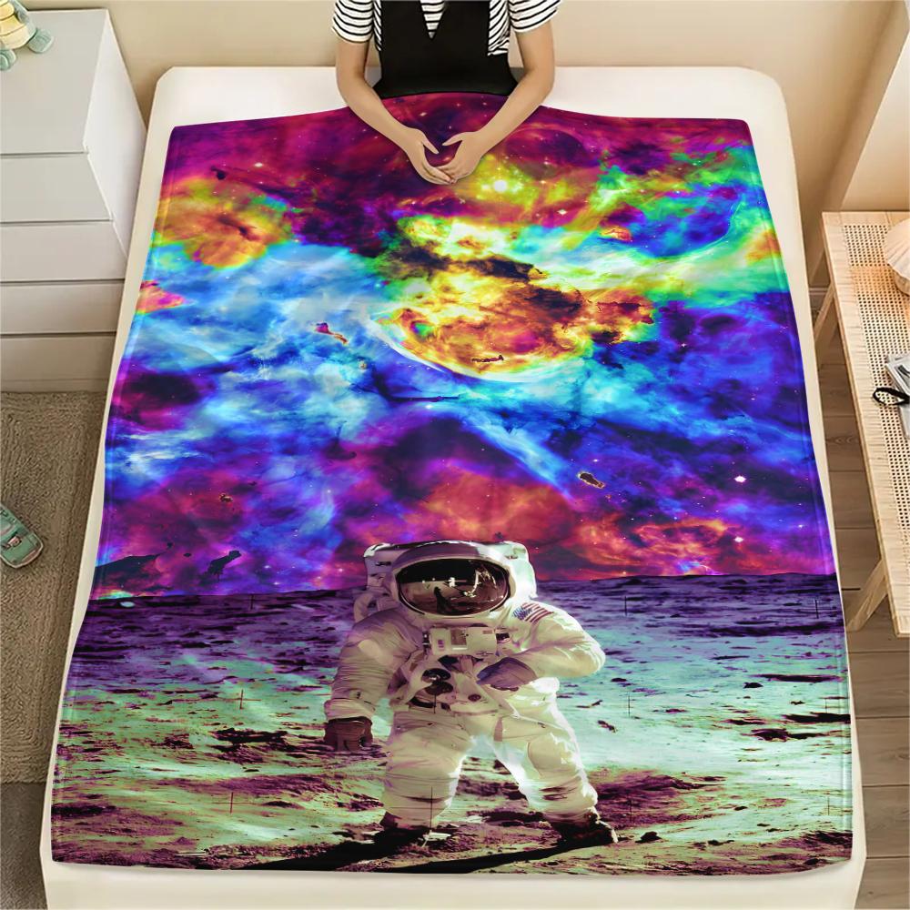 1Pc Astronaut Print Flannel Blanket, High Quality Comfortable for All Seasons, Home Decor, Warmth and Comfort, Perfect for Christmas Gifts