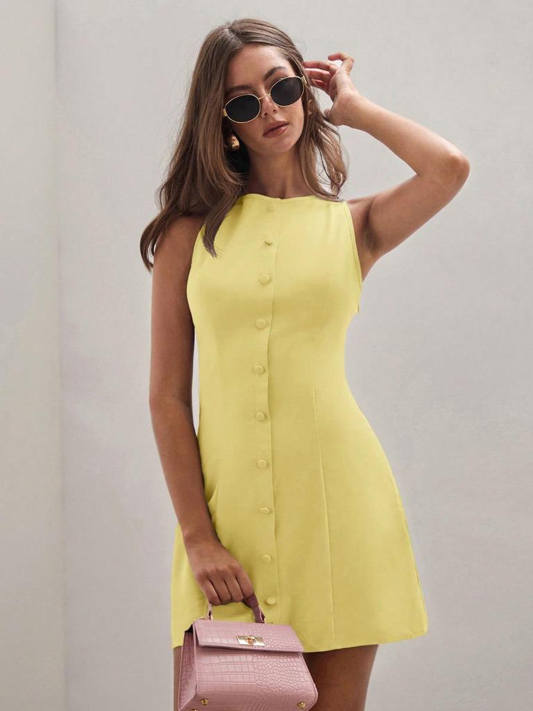 2026 Sleeveless Mid-length Women's Dress: Fashionable European & American Style with Button-up Design