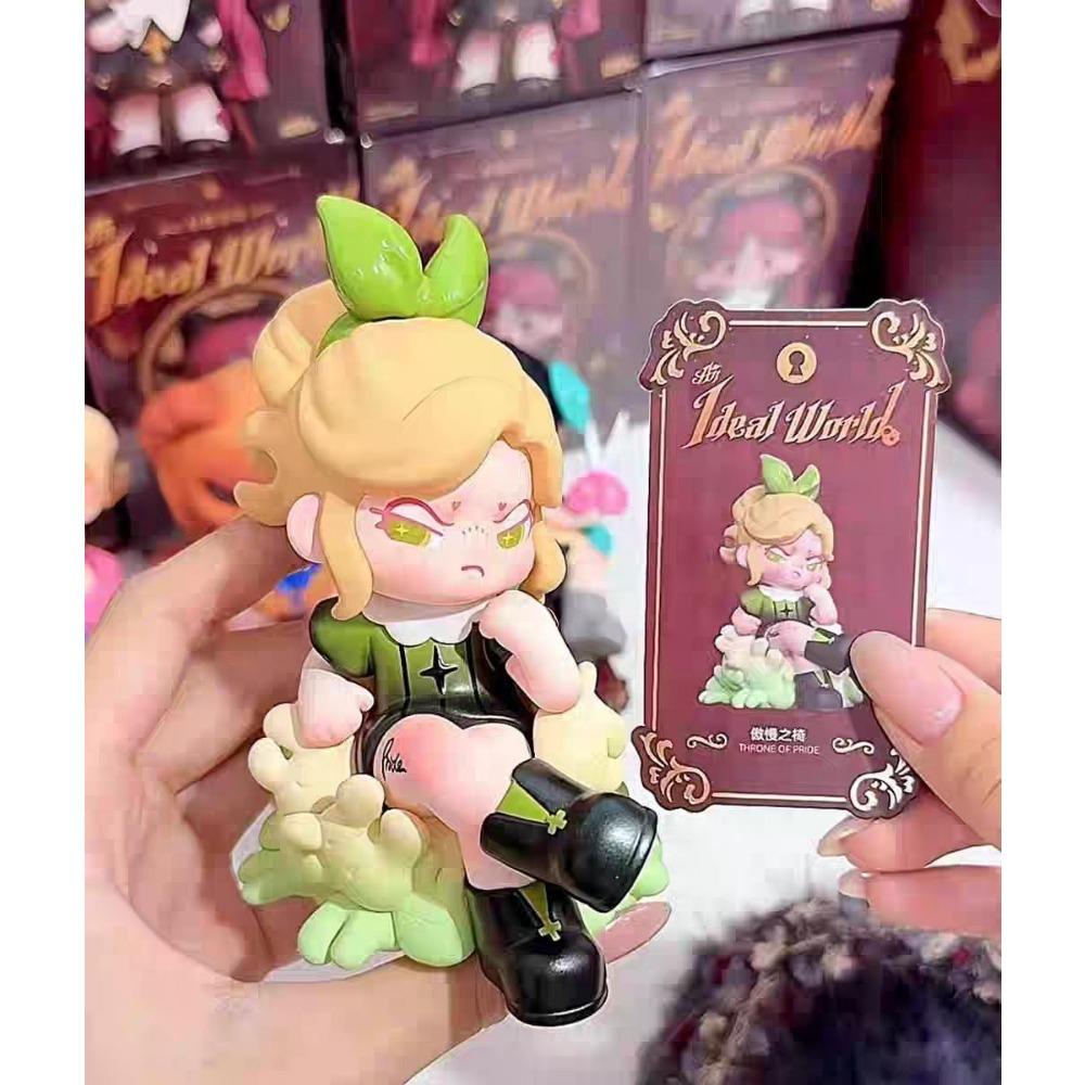 

Dora 6th Generation Anime Action Figure Blind Box - Cute Surprise Birthday Toy Gift Desktop Ornament Ideal for All Ages