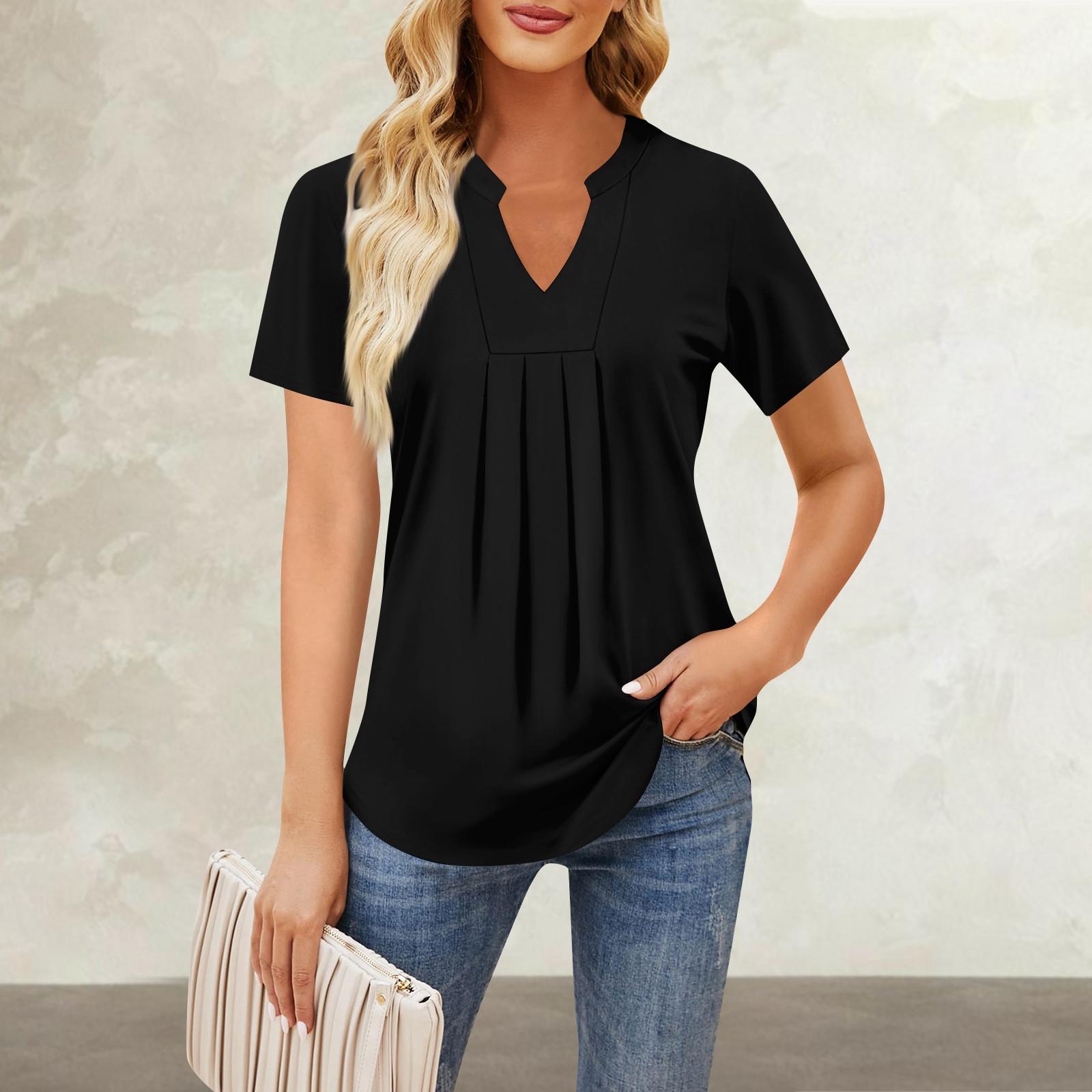 Женская повседневная свободная футболка с коротким рукавом и v-образным вырезом на груди — фото 13