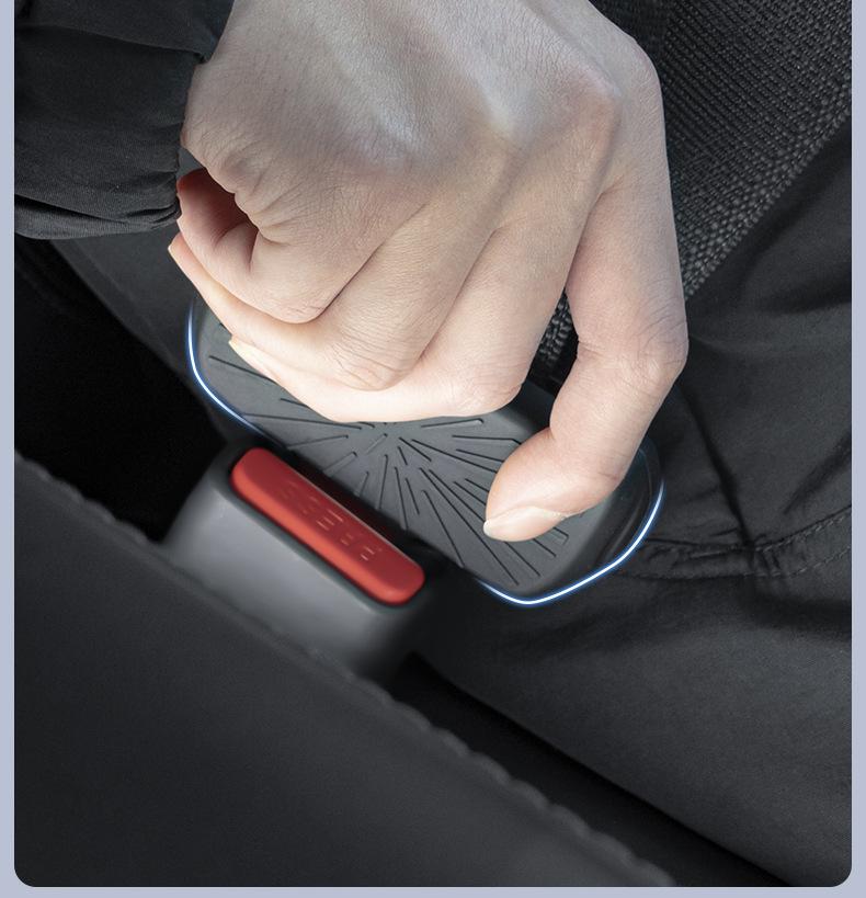 Silicone Seat Belt Cover for Tesla Model Y/3 - Noise Reduction & Decorative Accessory