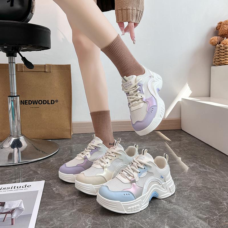 Low Top Board Schuhe Weiß Damen Sneakers Outdoor Frau Walking Schuhe Weibliche Plateau Vulkanisierte Schuhe Lässige Damen Trainer