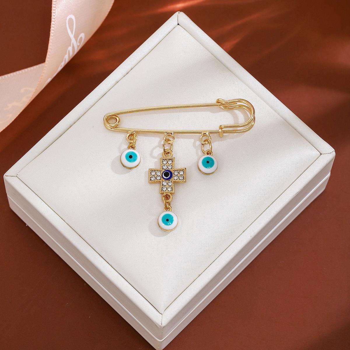 

Брошь с бахромой в виде глаза, голубого свитера с холодным ветром, креативная, инкрустированная бриллиантами