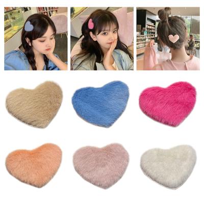 Y2k Hair Clip for Hot Girls Plush Heart Shape Duckbill Barrettes Plush Hair Barrettes for Woman Girls Taking Photo
