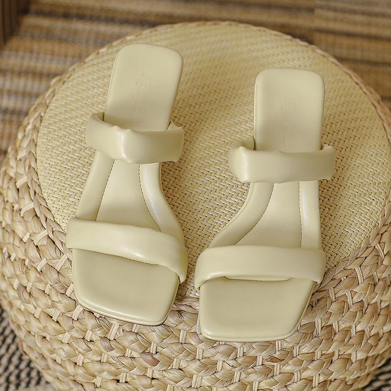 

Slippers women s summer outer wear fashion 2025 new square head high heel slippers fairy style with skirt cool slippers 39 жовтий