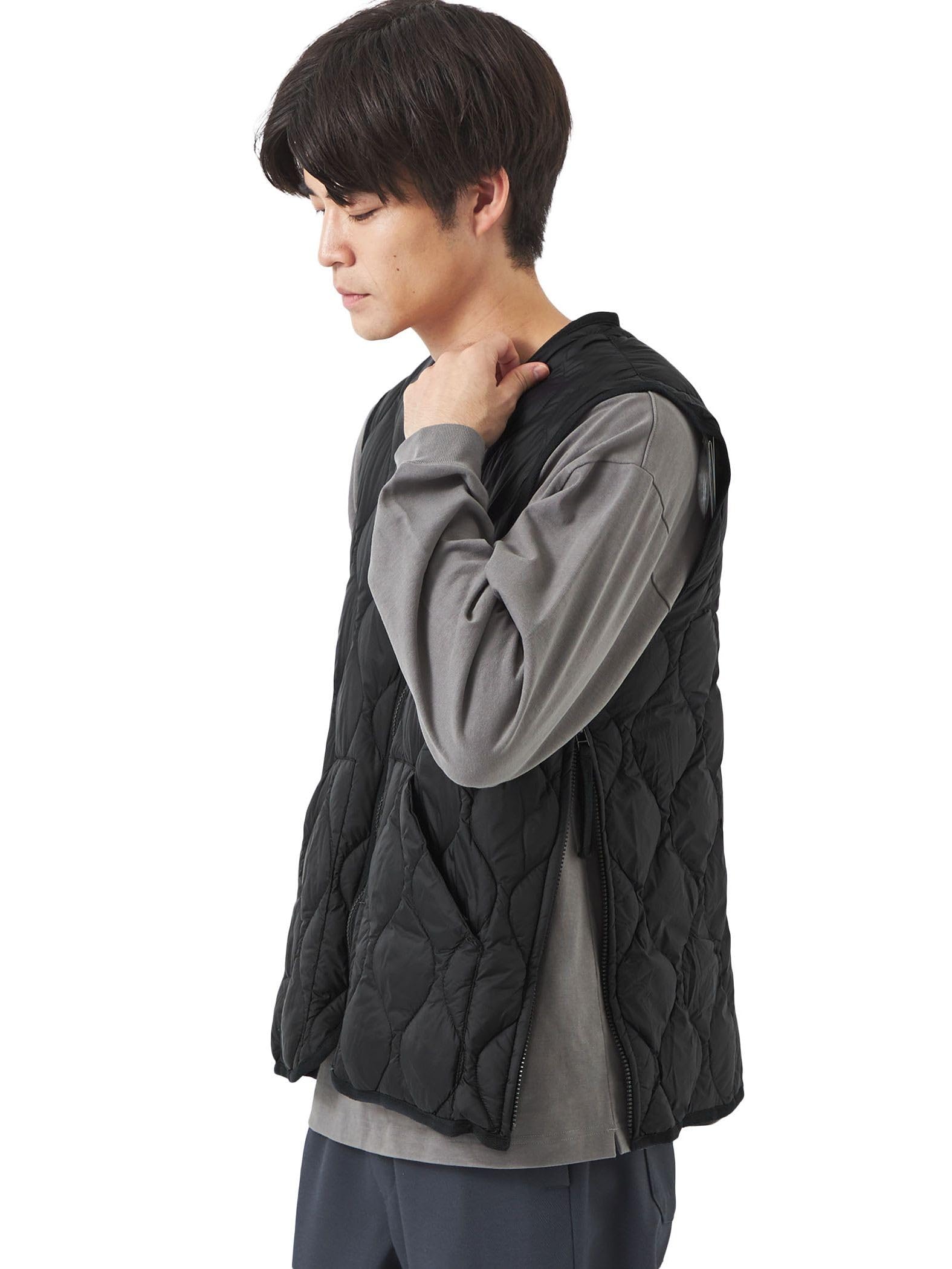 

UNITED ARROWS GREEN LABEL RELAXING TAION Military V-Neck Double-Zip Down Vest, 32255993721, 0970 BLACK(09), Size L