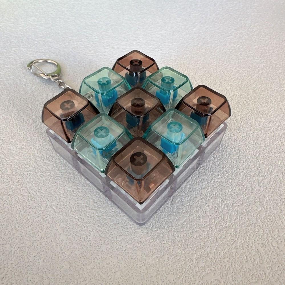 Decompression 9 Keys Keyboard Keychain Key Button Transparent Keycap Keychain Pass The Time Stress Relief Clicker Adult