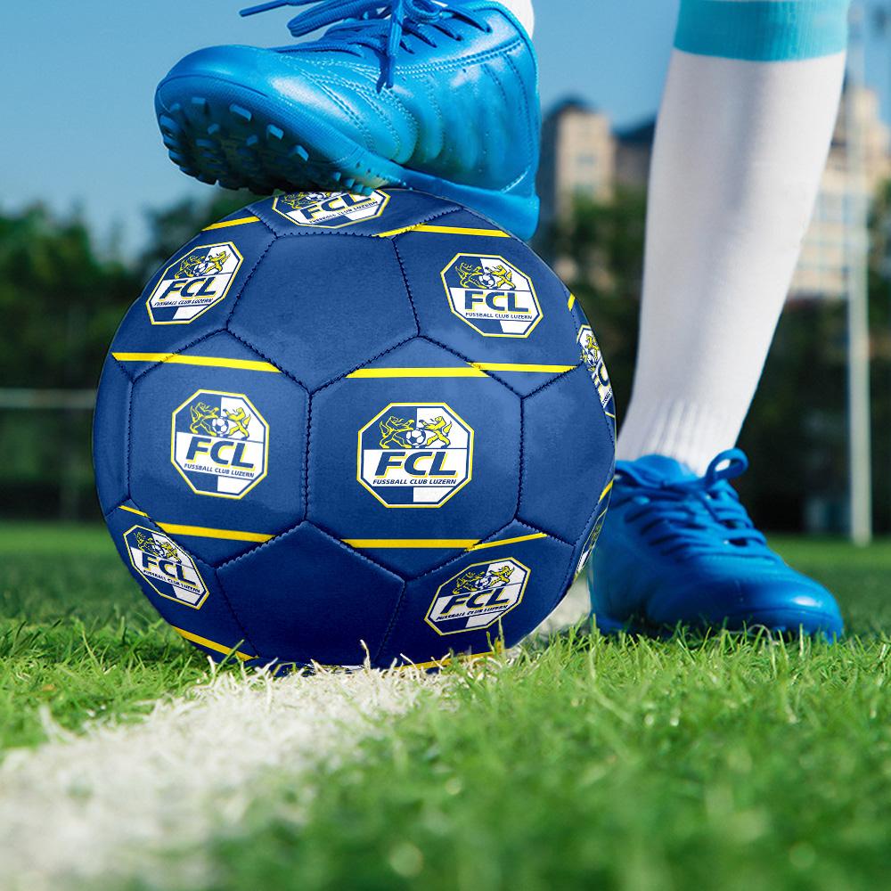 Pallone da Calcetto Indoor FC Luzern Colorato Per Tutte le Età Misura 5 Cucito a Macchina PVC Pronto per la Competizione Resistente Alto Rimbalzo