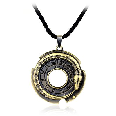 Assassins Creed Connor Cosplay Necklace Round Metal Pendant for Men Women Game Accessories Amulet Prop