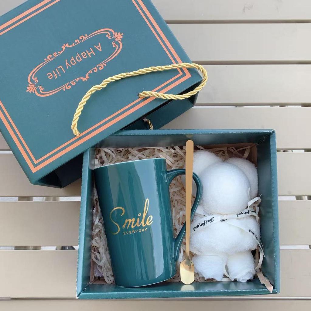 Nordic Ceramic Couple Mug with Lid and Spoon - Stone Pattern Gift Cup for Company Events