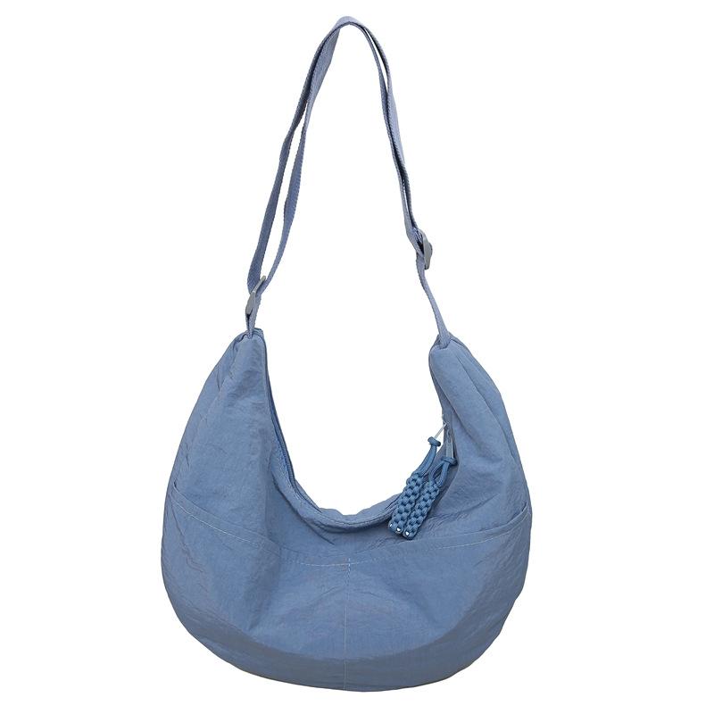 Fashion Versatile Men's and Women's Casual Bags Nylon Messenger Bags New Dumpling Bags Commuter Shoulder Bags