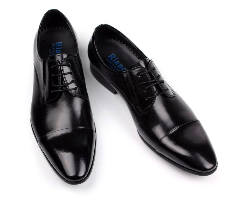 Men's Formal Leather Lace-up Shoes, Pointed, Breathable, for Business and Weddings.