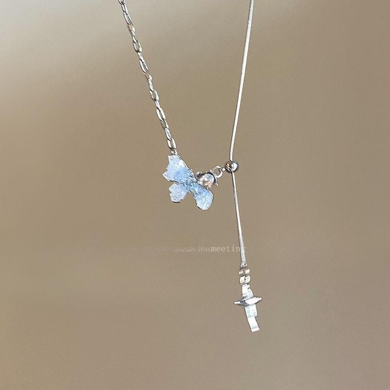 Icy-colored Gradient Pearl Butterfly Fringed Necklace for Women - High-end Collar Chain, Sweet and Cool Neck Accessory