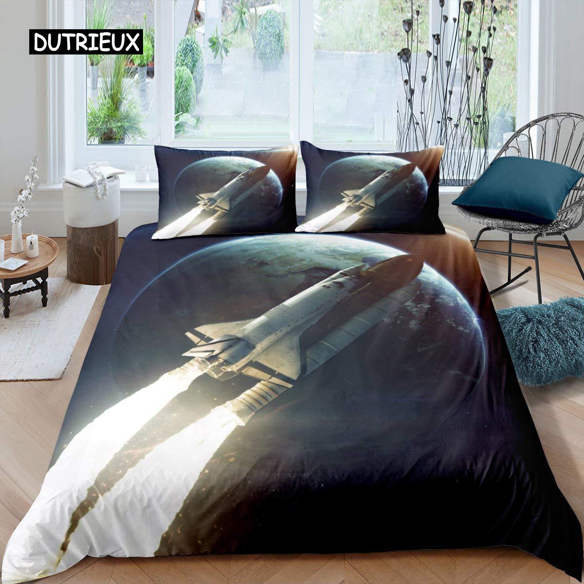 

Комплект постельного белья «Ракета» King Size, комплект постельного белья «Космический корабль», микрофибра, космический корабль, звезды, планета, мультяшный стиль, пододеяльник 150x200cm 3pcs