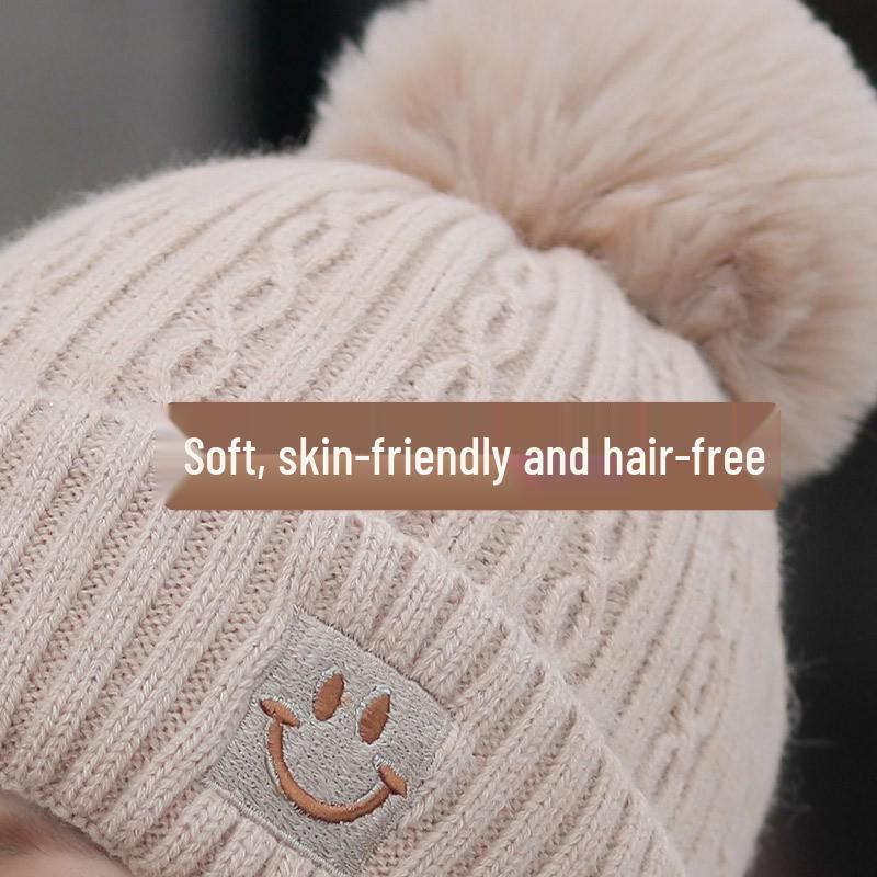 Women's Autumn & Winter Smiley Face Pom-Pom Knit Hat - Velvet Lined, Thickened, Cold-Proof, and Warm.