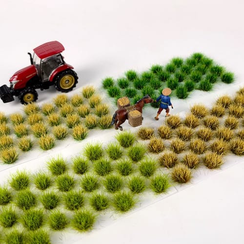 Diorama Grass (Set of 32) - Model Railroad Diorama, Model Grass, Spring Grass, DIY Hobby Materials, Diorama Scenery Collection, Glass Model Buildings,