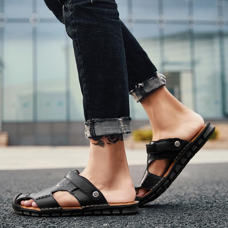 Fashion New Men Casual Leather Hollow Out Shoes Fashion Mens Slip On Slippers Handmade for Men Luxury Sandals Non-Slip Men's Beach Shoes