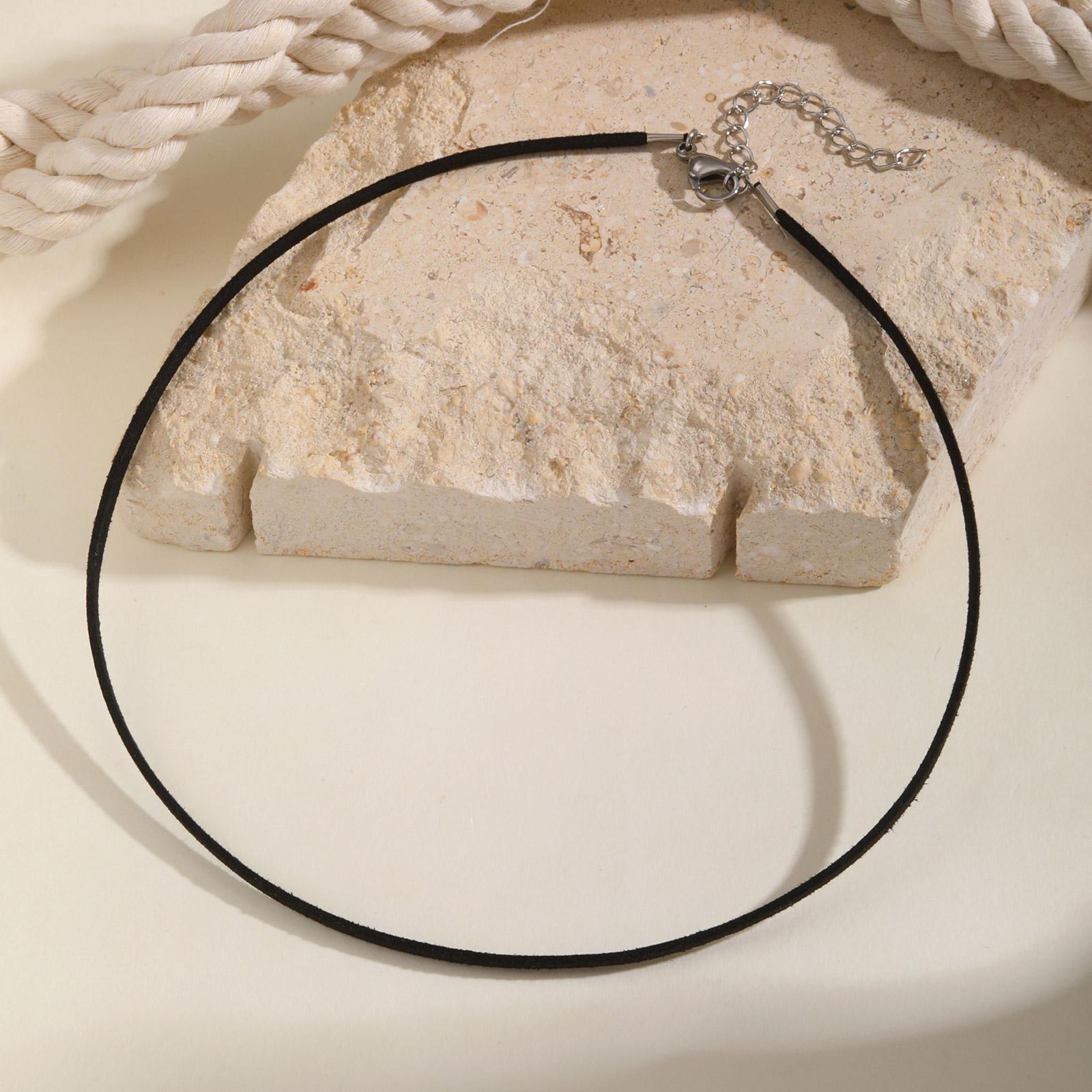 

Unique Black Velvet Choker Necklace for Women,Stainless Steel Chain Necklaces,Trendy Jewelry Mother s Day Gifts