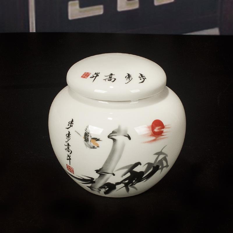 Airtight Blue & White Porcelain Ceramic Honey Jar with Twist-on Silicone Lid