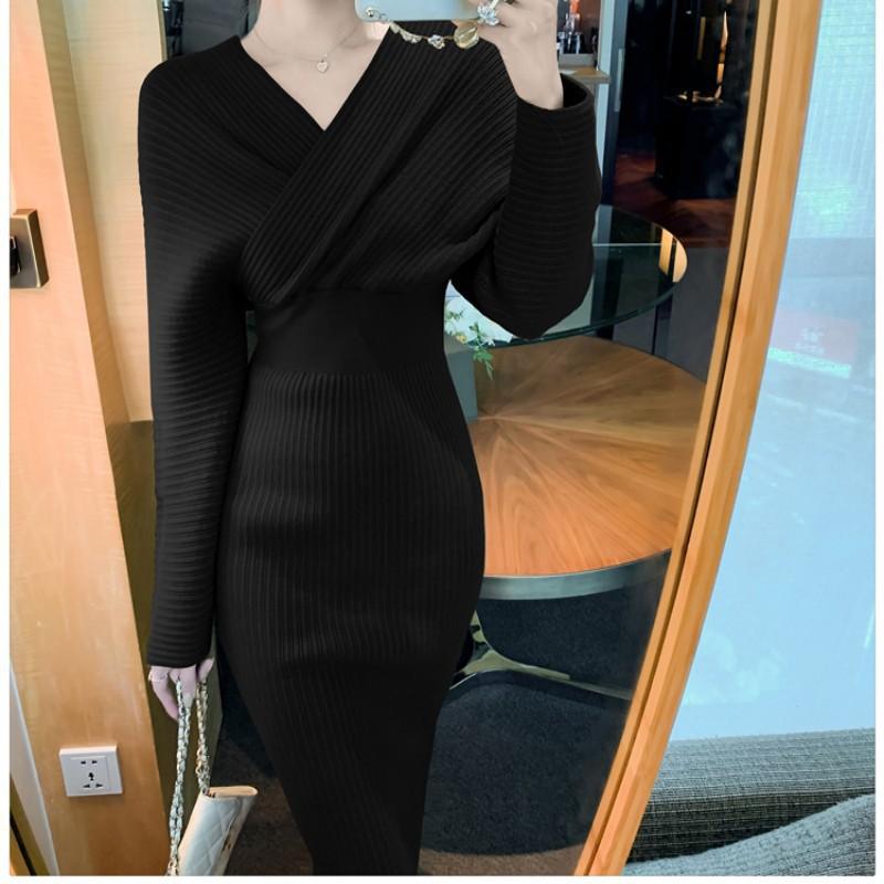 Women's V-neck High Waist Sweater Slim Long Sleeve Mid-length Knitted Dress
