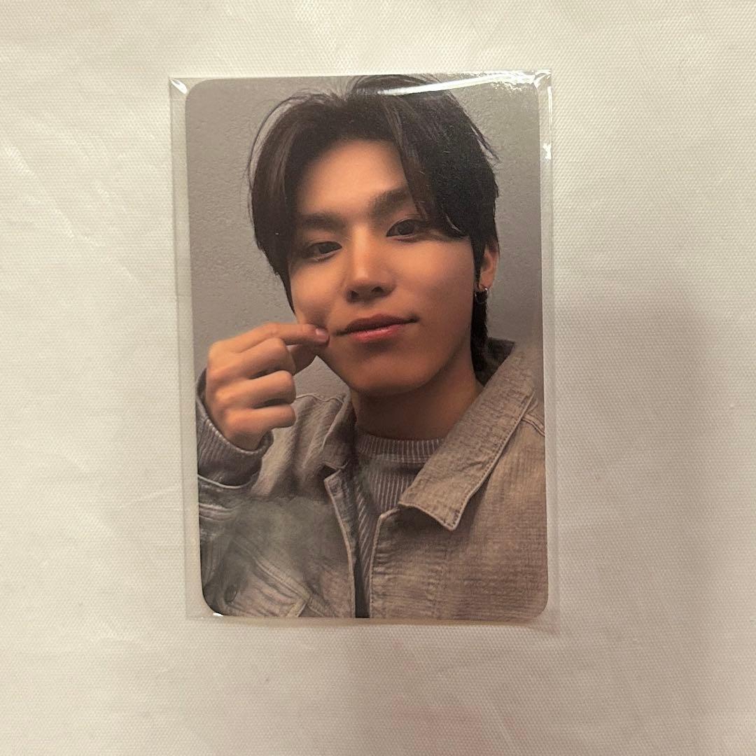 

[USED] TREASURE PULSE ON MD Bonus Photocard: Jungwoo