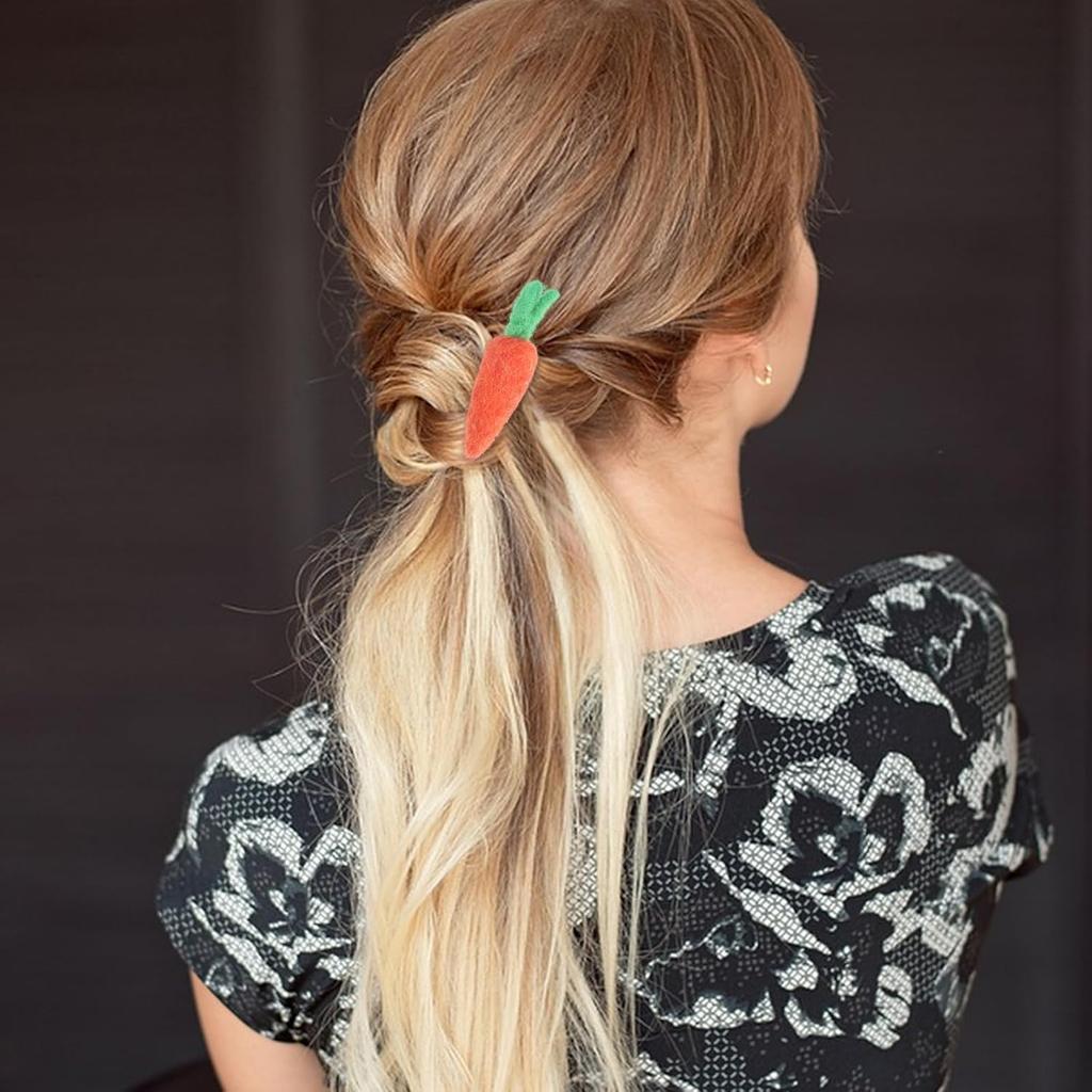 CHGCRAFT 5 Pcs Wool Felt Carrots with Leaves Handmade Easter Ornament for Crafts Autumn Thanksgiving Halloween Party Favors Farmhouse Decor