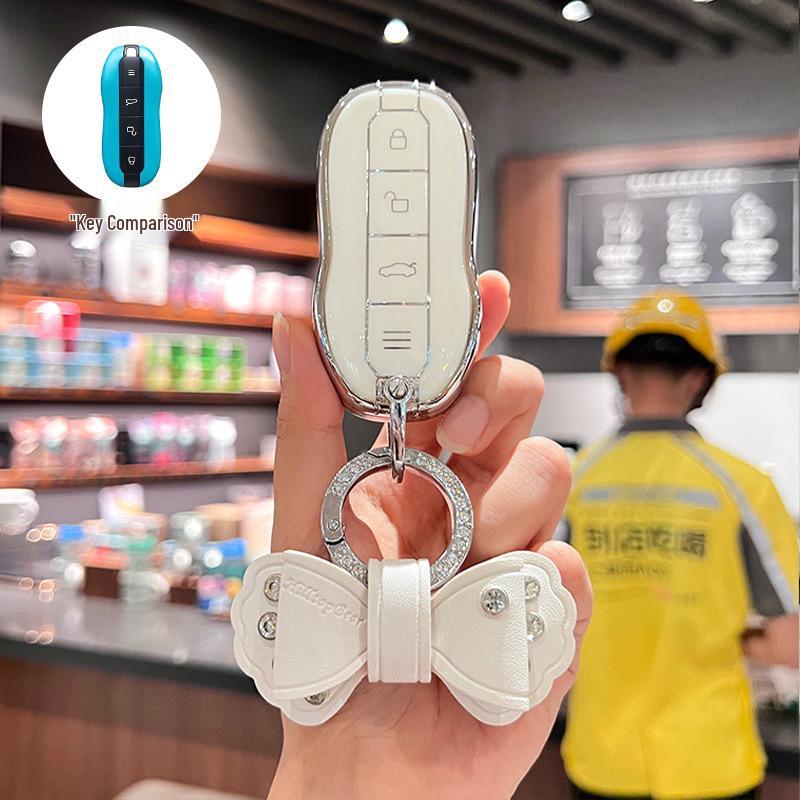 Xiaomi SU7 NFC Key Card Holder: Protective Case with Buckle for Men and Women