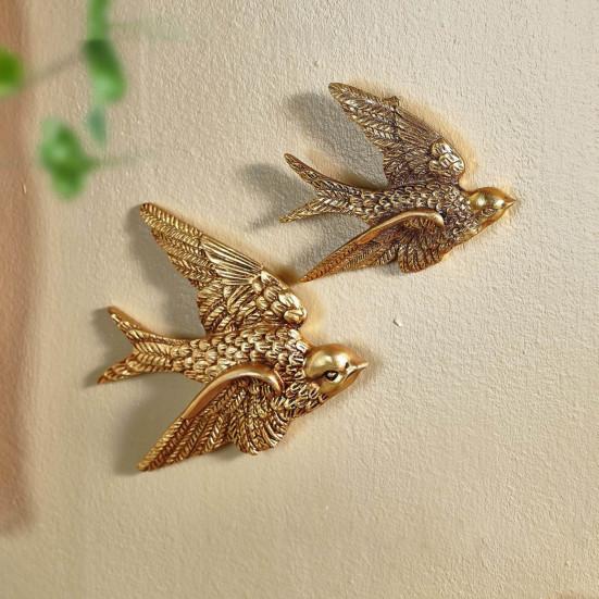 1/2Pcs Carving Swallow Wall Sculpture Decoration Golden Flying Bird Wall Art Home Bedroom Living Room Bathroom Wall Decorative Sign