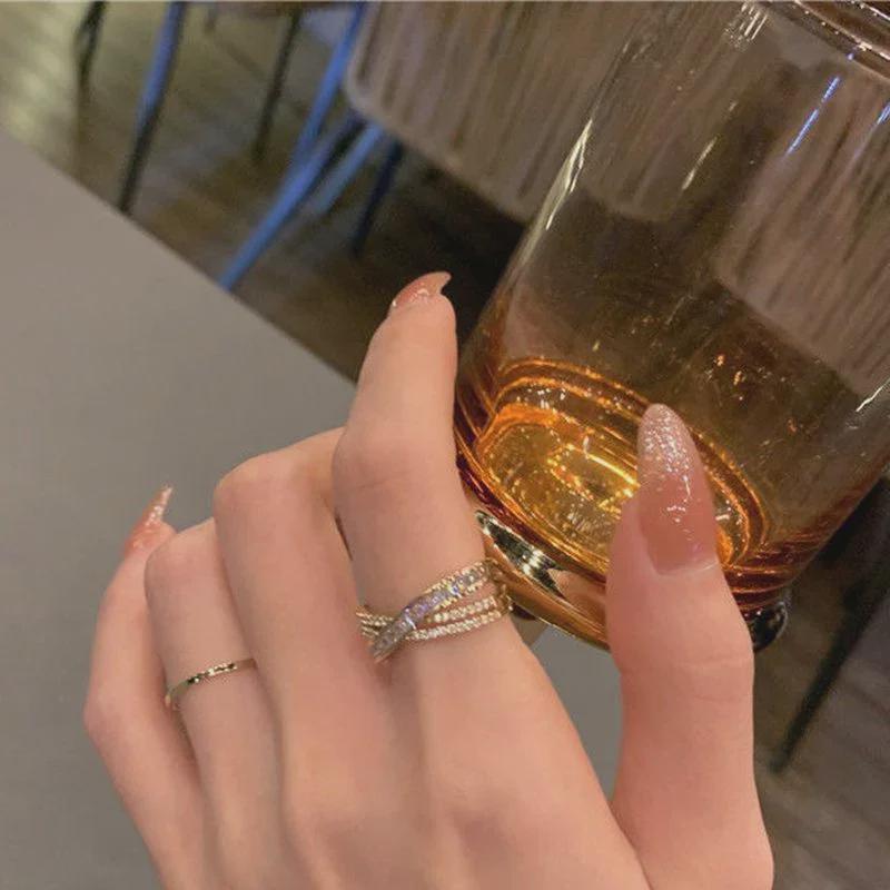 High-Quality Zircon Flash Open Ring: Minimalist, Fashionable Design with a Trendy Edge for Women