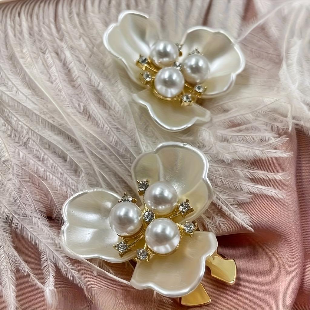 3D Blume Strassstein Knopfabdeckung Set Dekorative Klammer für Hemden und Kleider, Einfache Montage Modeaccessoire, Feiertagsgeschenk
