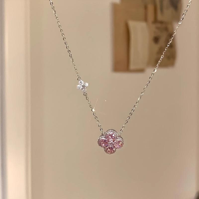 

Four-leaf Clover Zircon Flower Necklace New Arrivalclassyaccessible Luxury Exquisite Fashioneasiest for Match Clavicle Chain