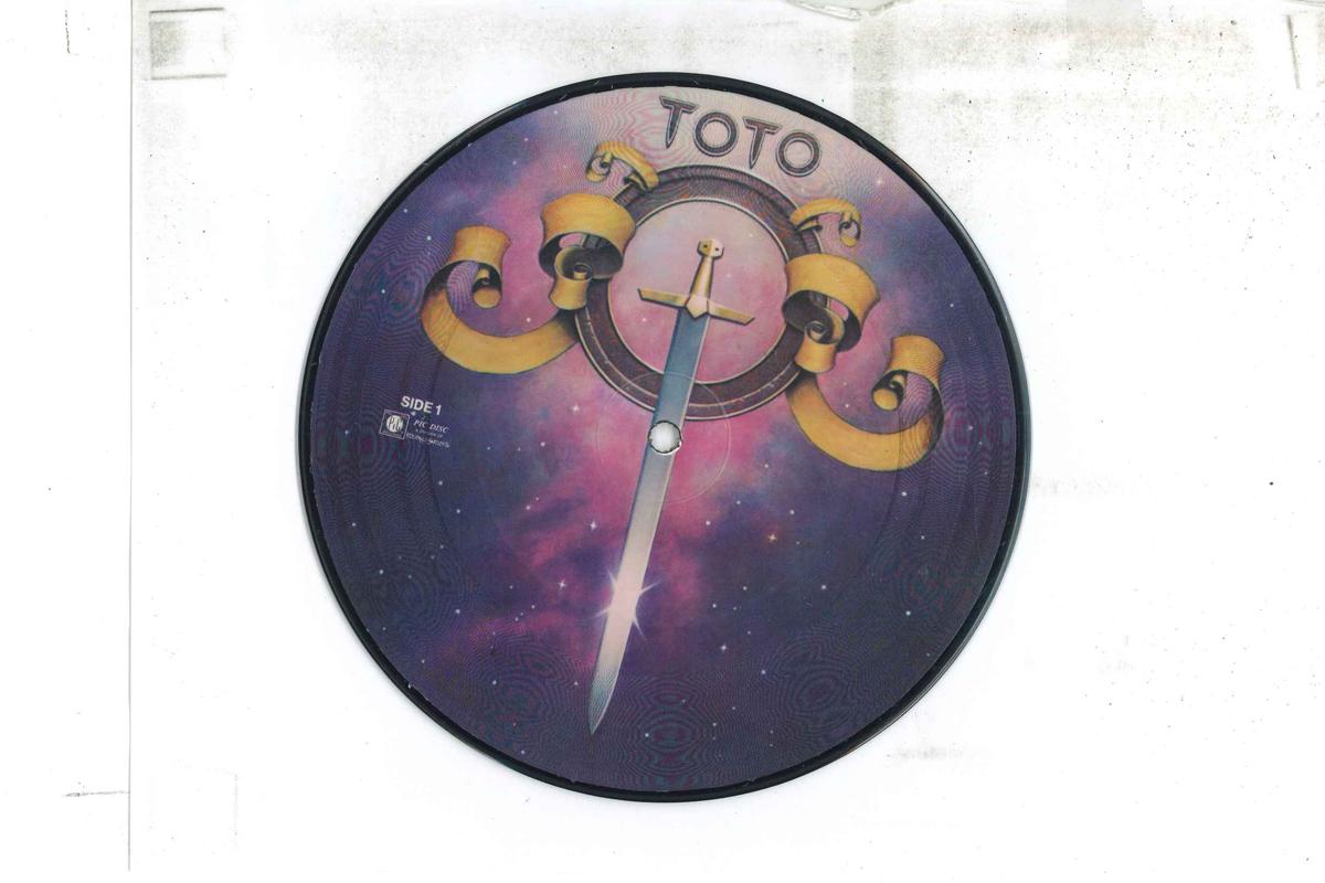 

7inch Record TOTO - Hold The Line / Takin It Back 126784 CBS 1978 UK Rock Used