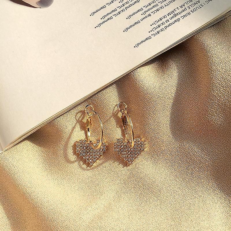 Lightweight earrings, geometric pendants, heart-shaped pavé crystal earrings