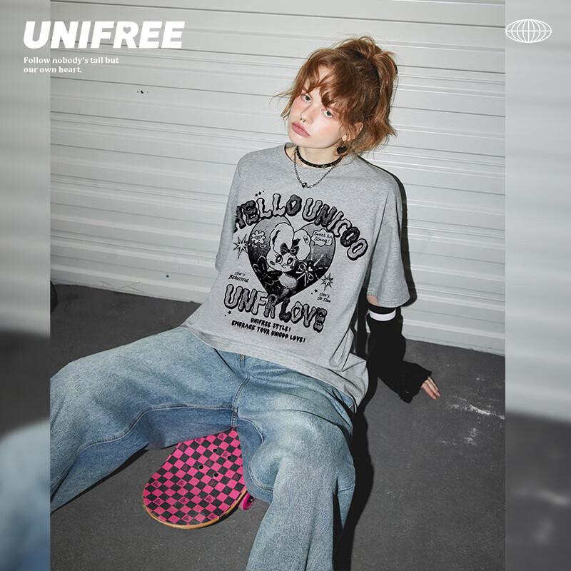 

UNIFREE Sweet & Cool Street Style Loose Fit Graphic T-Shirt M