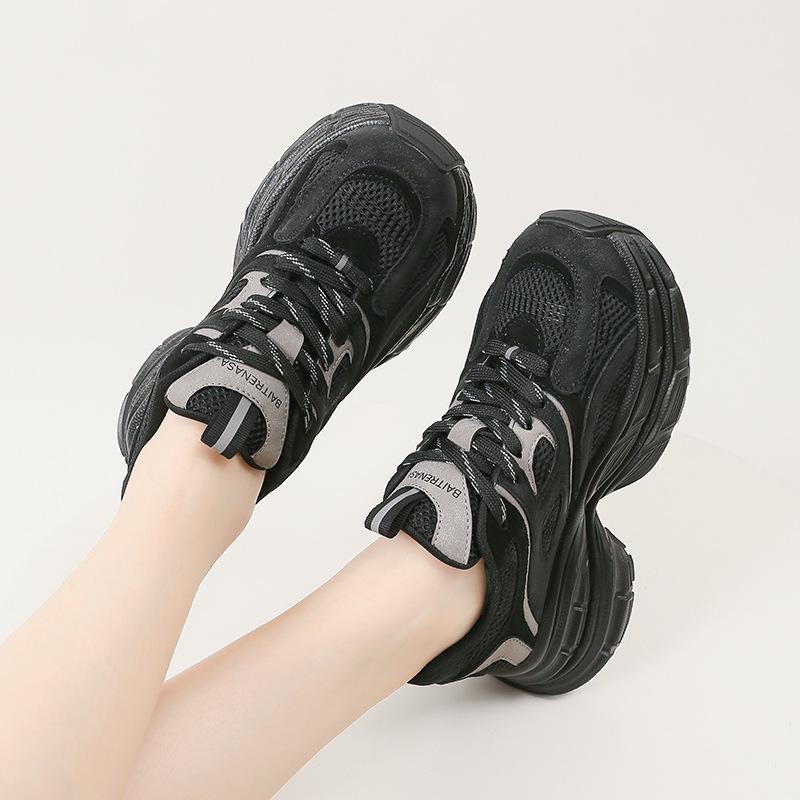 Strictly selected autumn and winter new thick-soled heightening dad shoes for women's explosive mesh breathable and versatile lightweight sports a